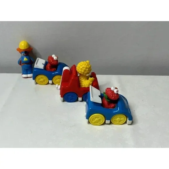Set of 3 SESAME STREET Vehicles ~ Big Bird Tow Truck and Elmo Car - Picture 3 of 3